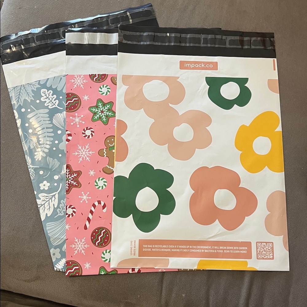 (30) 10”x13” Floral and Festive Poly Mailers qty 30 total 10 of each 3 pattern